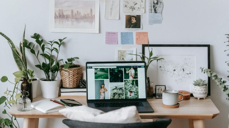 Best AI Writing Tools for Bloggers Not Agencies: What Works in 2026