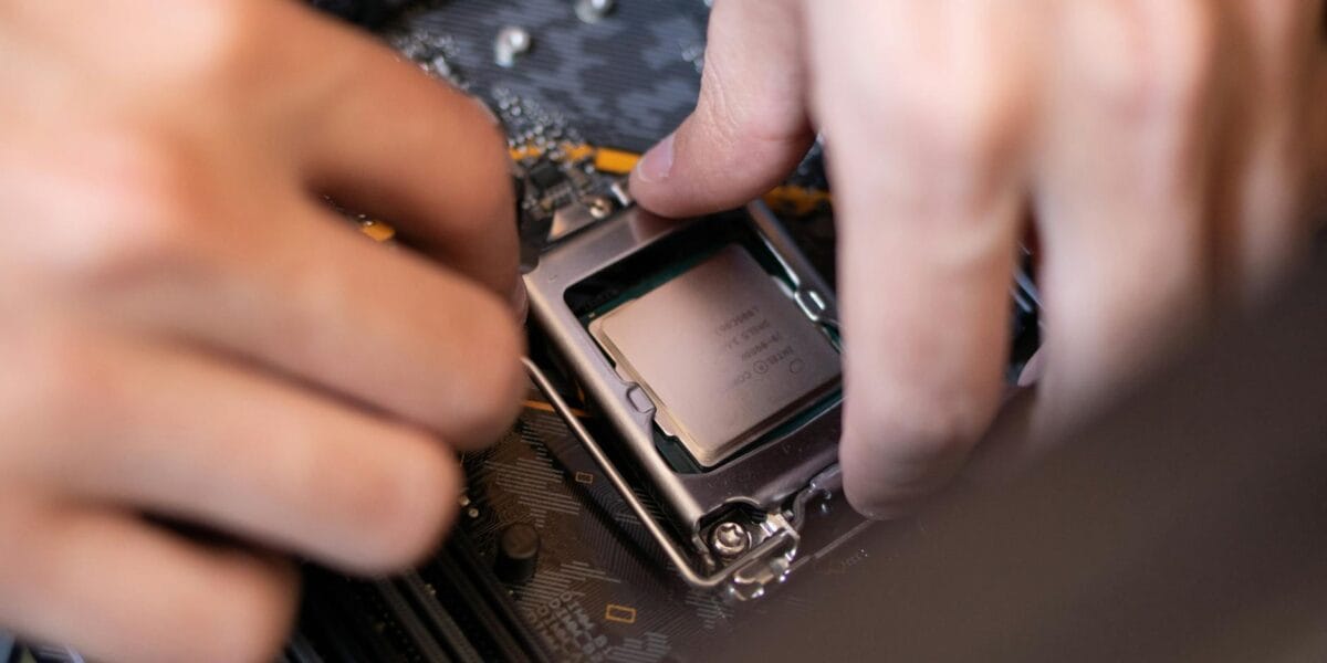 Sentry MCP Server: Setup Guide, Use Cases & Limitations